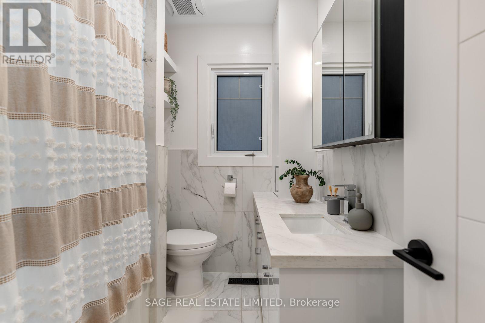 63 Astley Avenue, Toronto, ON photo 26