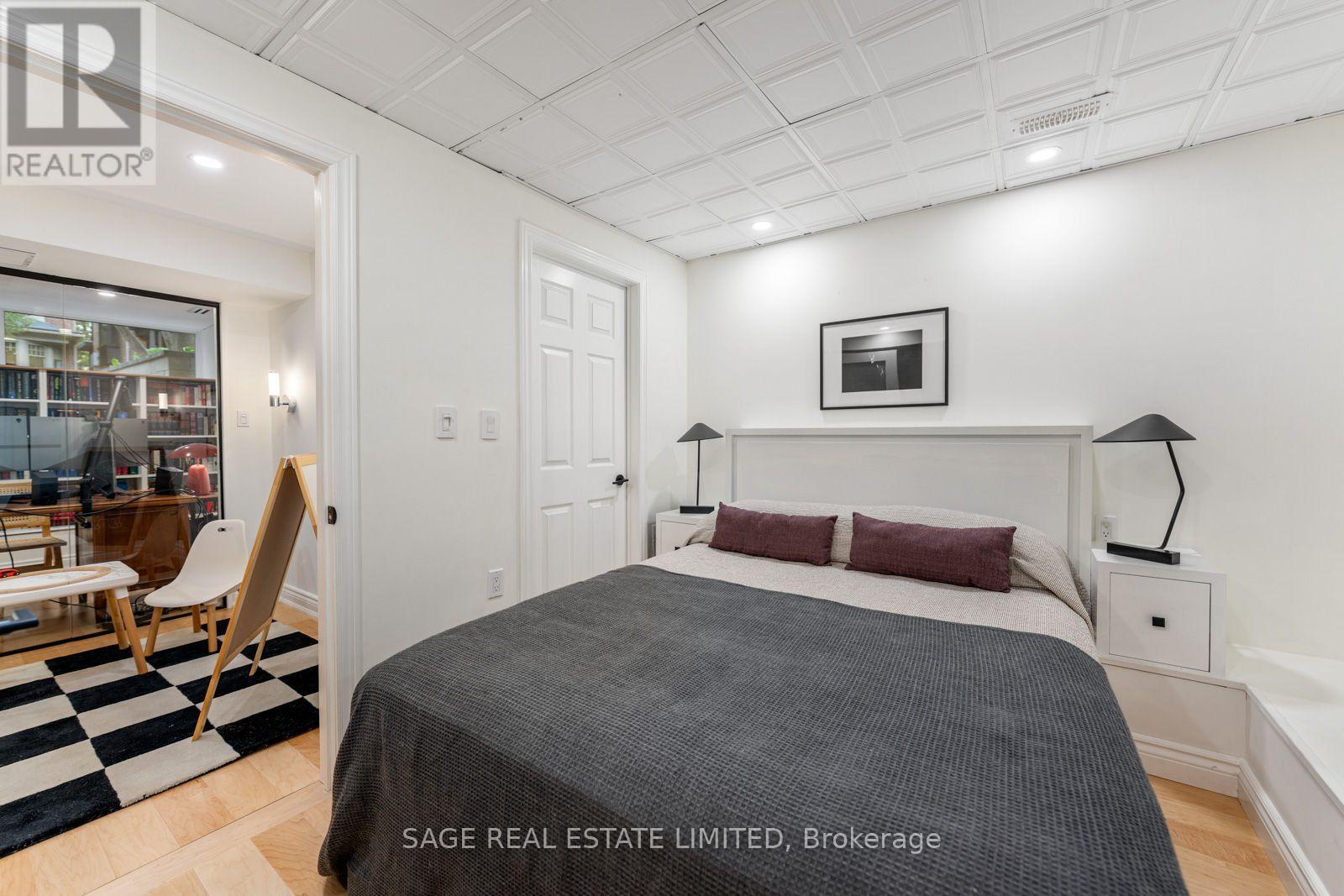 63 Astley Avenue, Toronto, ON photo 37