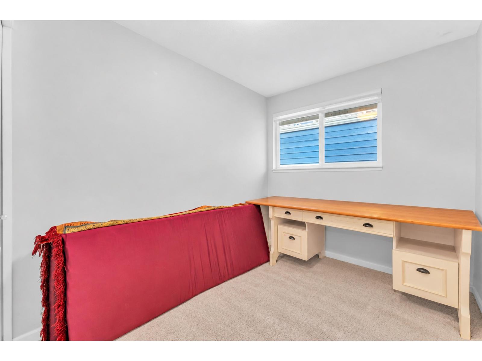 1154 Finlay Street, White Rock — photo 18