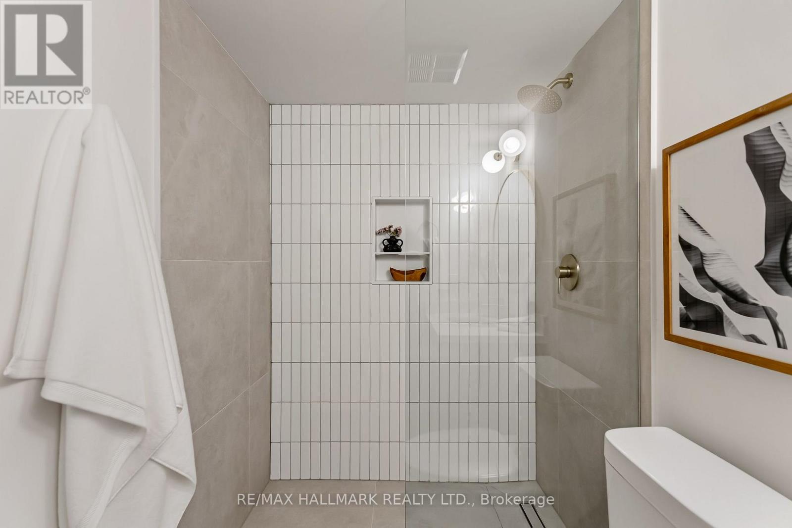 404- 1797 Queen Street East, Toronto, ON photo 16