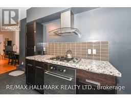 10 Verral Avenue, Toronto, ON M4M2R2 Photo 12
