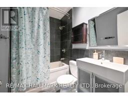 10 Verral Avenue, Toronto, ON M4M2R2 Photo 17