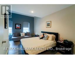 10 Verral Avenue, Toronto, ON M4M2R2 Photo 19