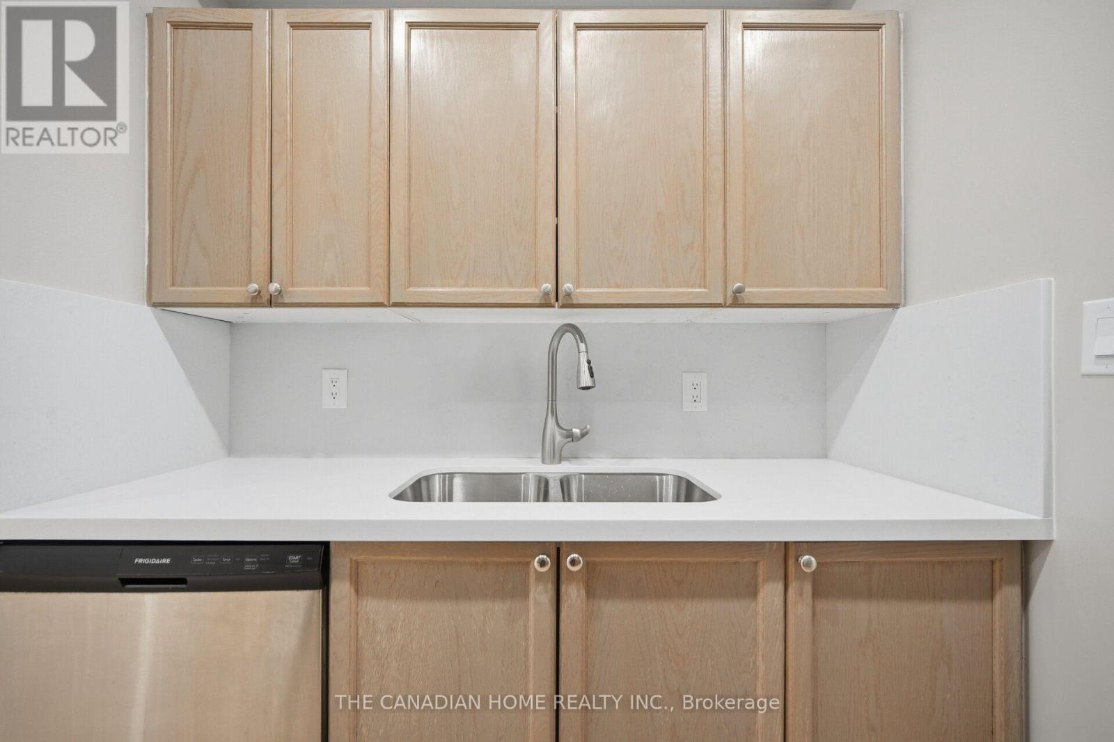 38- 901 Kennedy Road, Toronto, ON photo 14