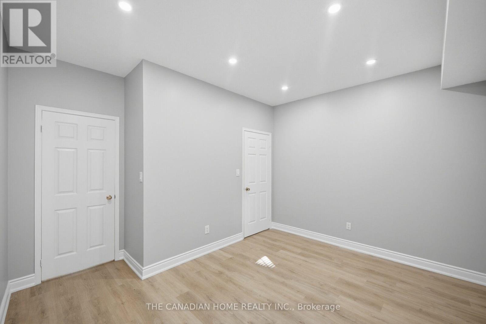 38- 901 Kennedy Road, Toronto, ON photo 16