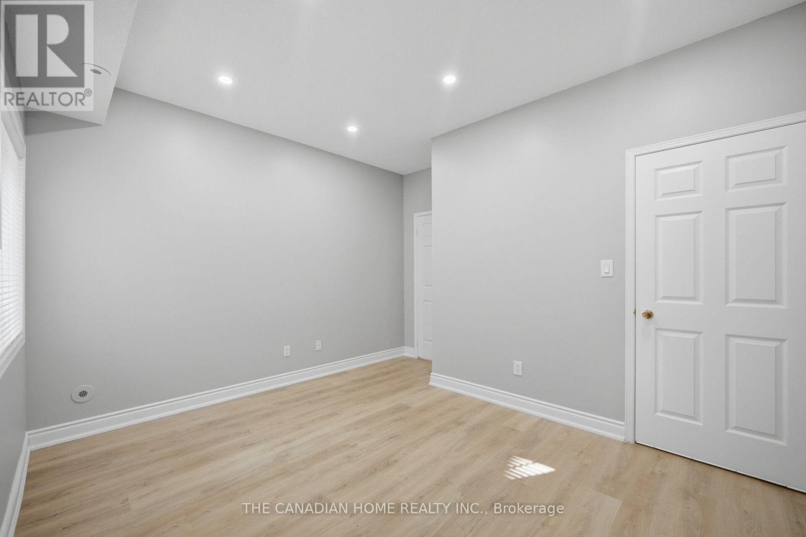 38- 901 Kennedy Road, Toronto, ON photo 17