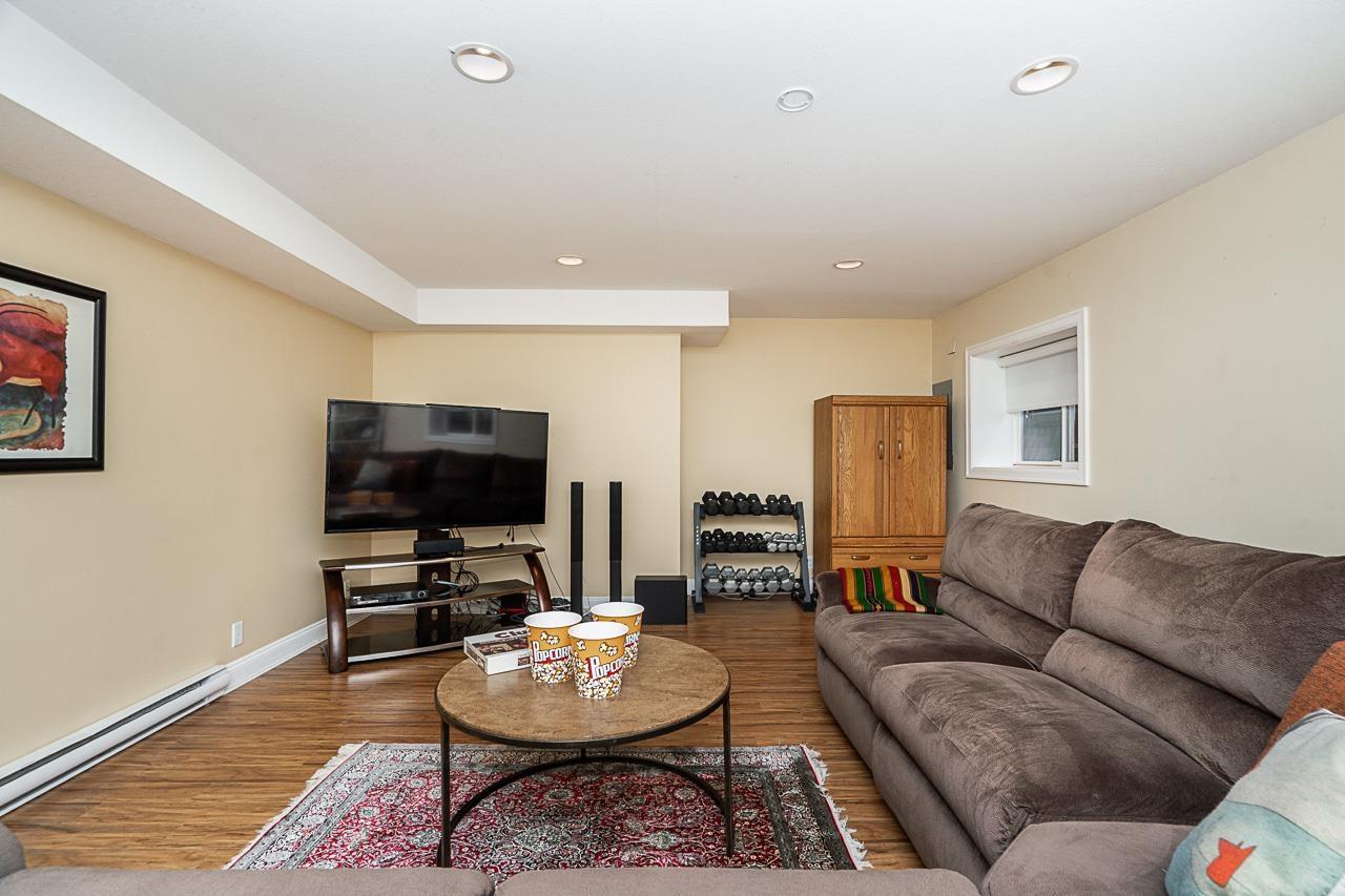 8348 167A Street, Surrey — photo 23