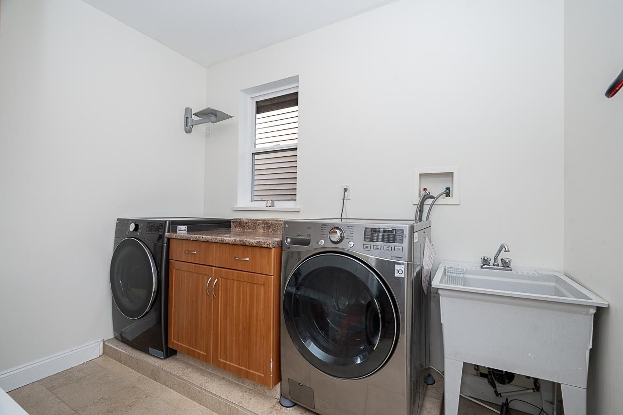 8348 167A Street, Surrey — photo 14