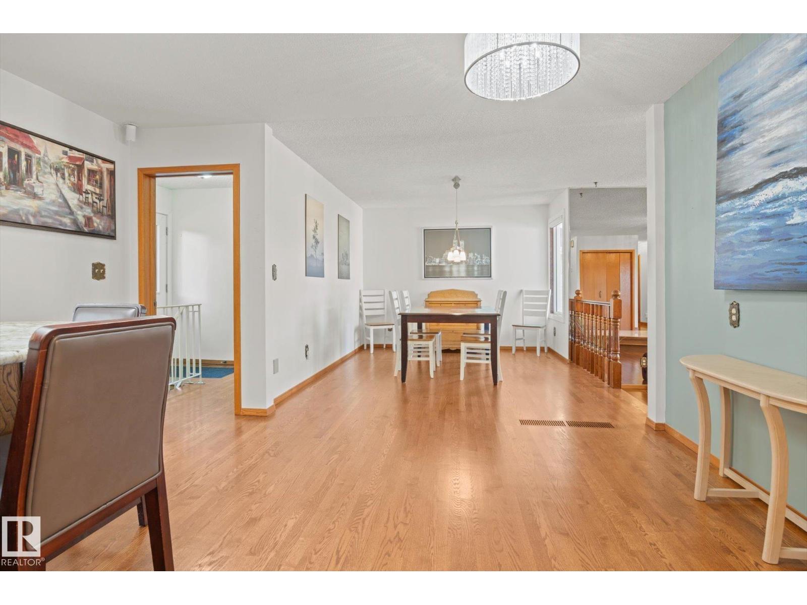 Property photograph 15 for MLS E4514437