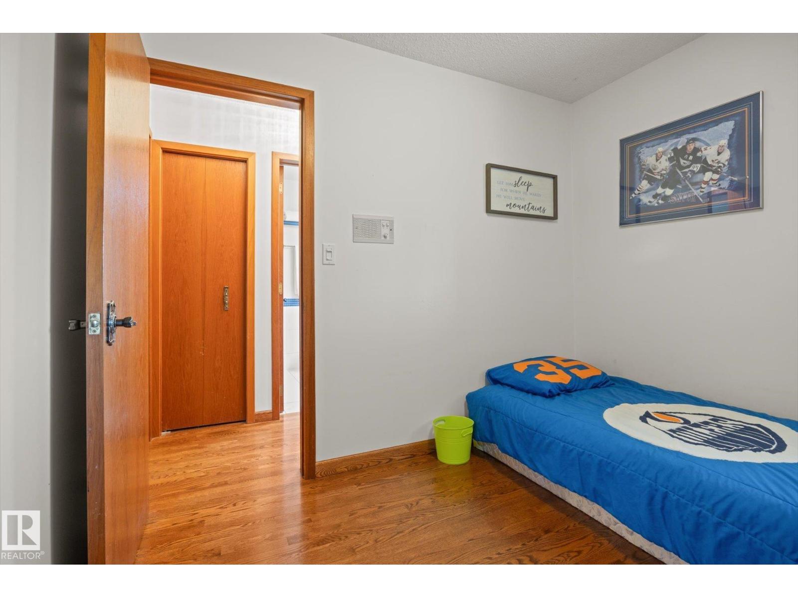 Property photograph 26 for MLS E4514437