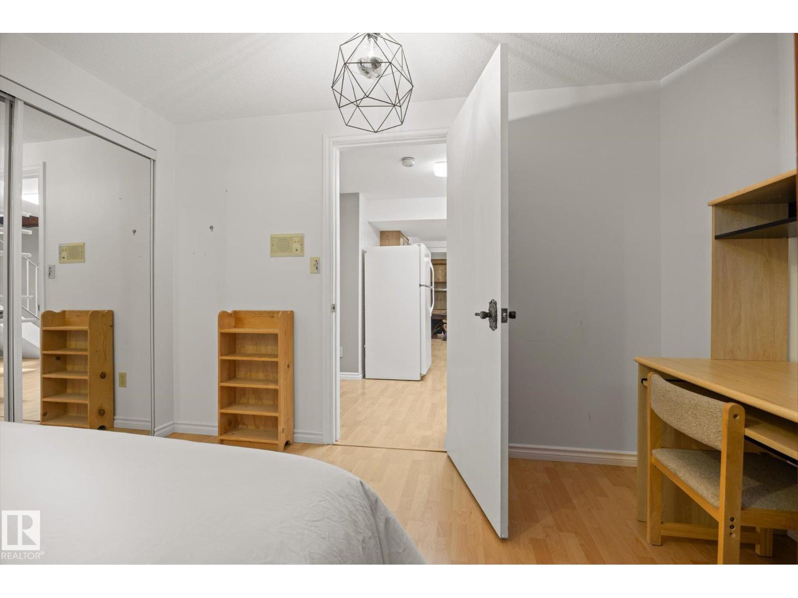 Property photograph 38 for MLS E4514437