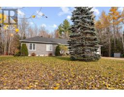 Laundry room - 56 Sufian Street, Laurentian Valley, ON K8A6W6 Photo 9