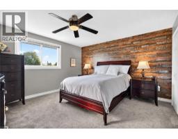 4 Vance Crescent, Waterdown, ON L8B0B8 Photo 14