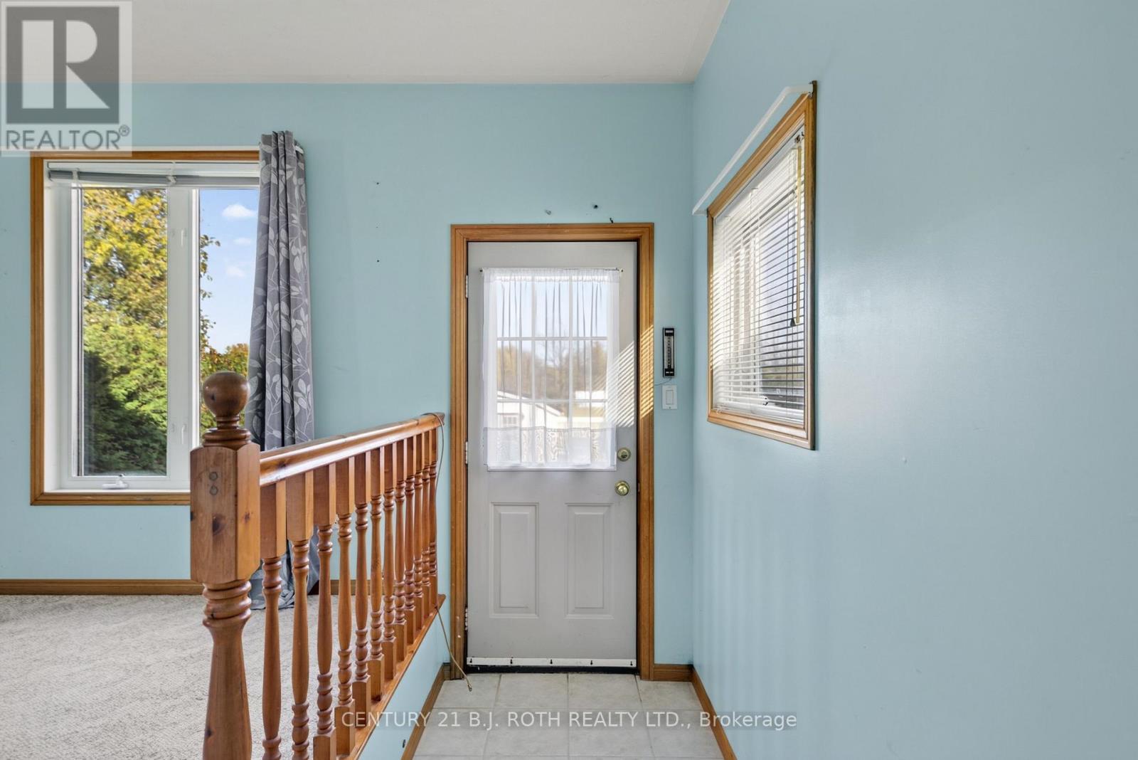 10 EAST JOHN Street, Innisfil photo 16