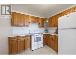 10 East John Street N, Innisfil, ON L0L1L0 Photo 12