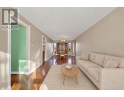 Family room - 10 East John Street N, Innisfil, ON L0L1L0 Photo 6