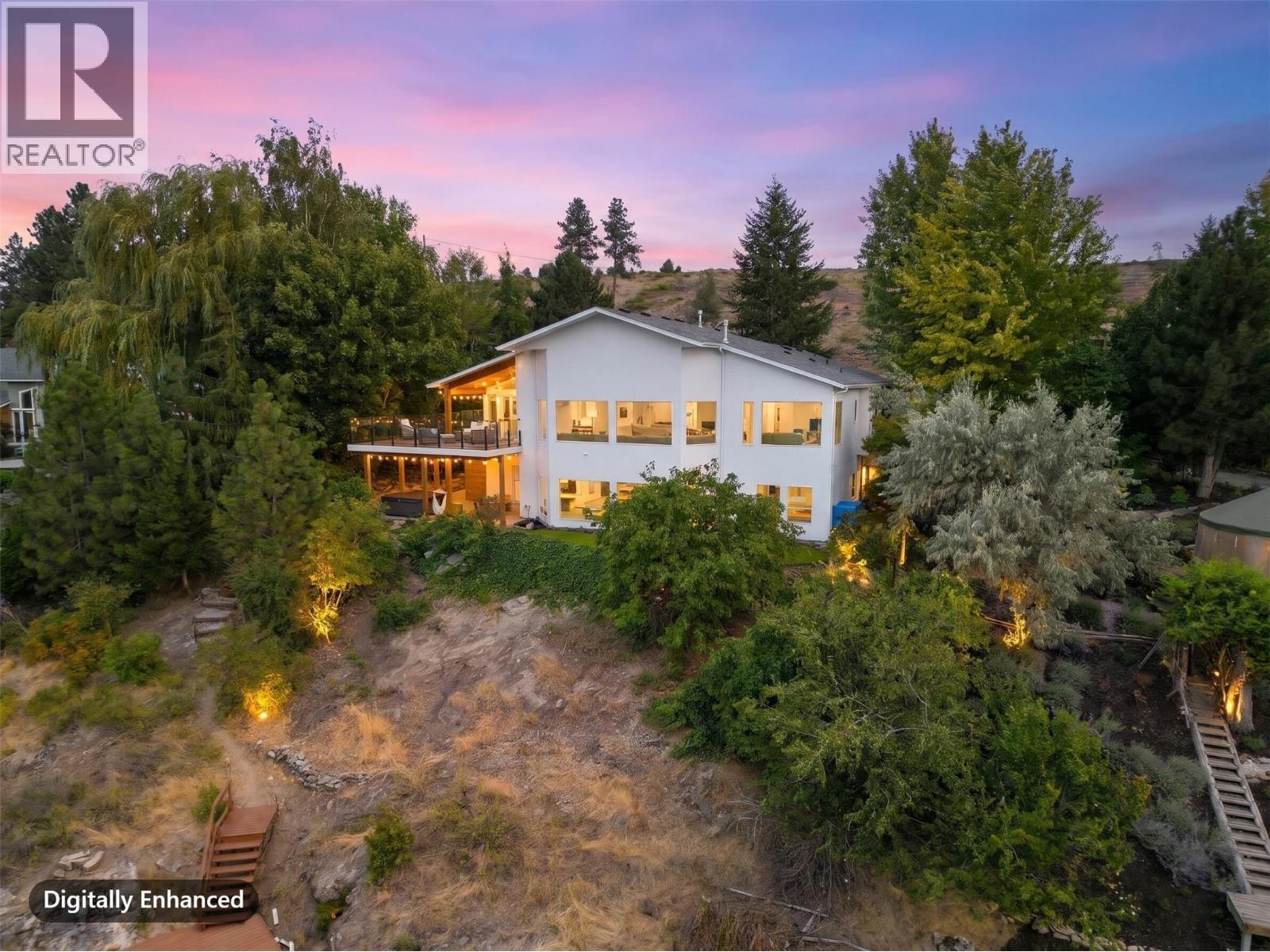  5538 Lakeshore Road, Kelowna