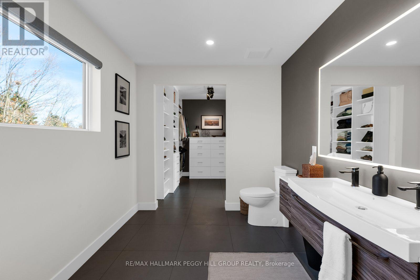 83 Nelson Street, Barrie, ON photo 19