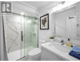 756 Village Green Boulevard, Mississauga, ON L5E3K8 Photo 19