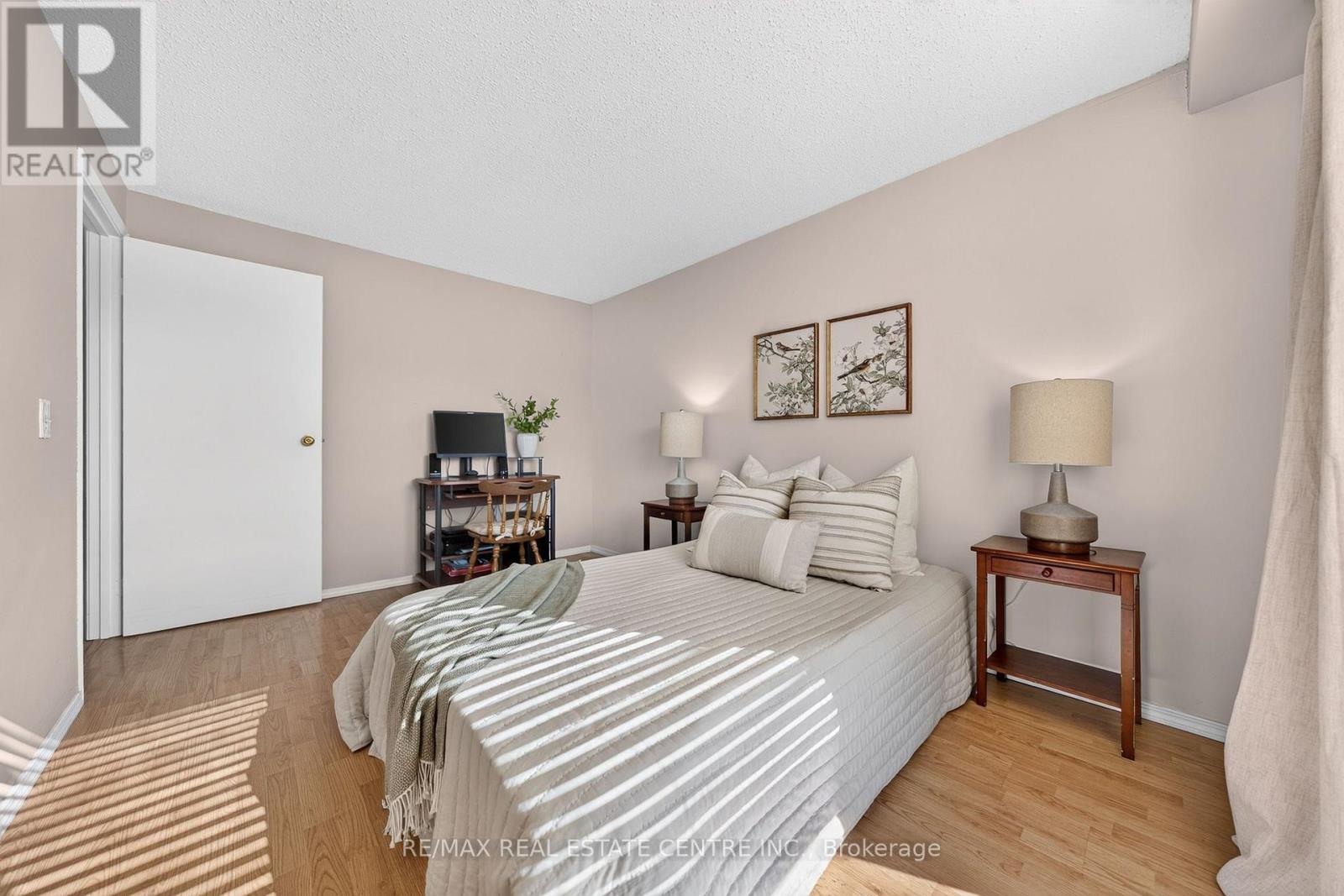 4- 700 Erinbrook Drive, Kitchener, ON photo 25
