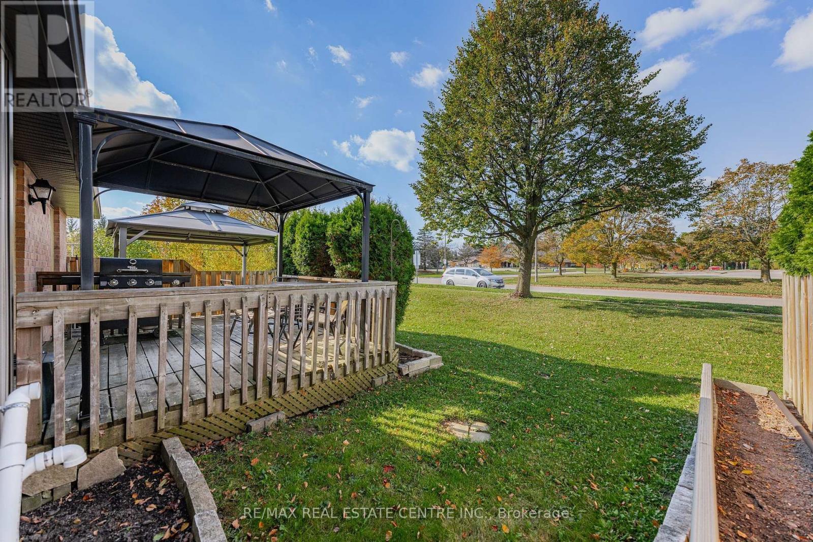 4- 700 Erinbrook Drive, Kitchener, ON photo 38