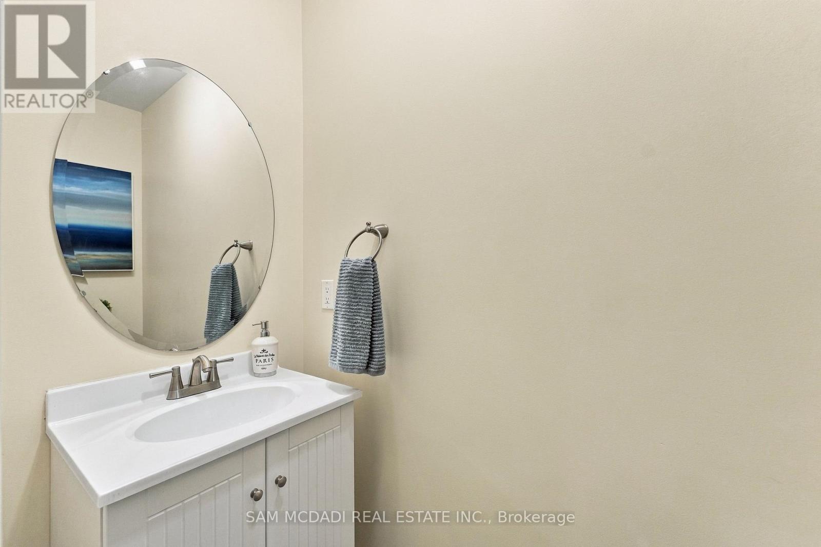 1 Southshore Crescent, Hamilton, ON photo 18