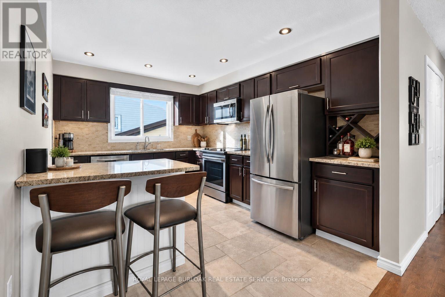 4 vance Crescent, Hamilton, ON photo 10
