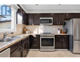 4 Vance Crescent, Hamilton, ON L8B0B8 Photo 12