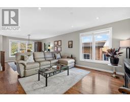 Recreational, Games room - 4 Vance Crescent, Hamilton, ON L8B0B8 Photo 9