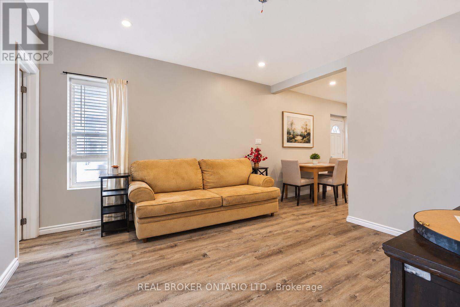 185 MURRAY STREET, Brantford — photo 6