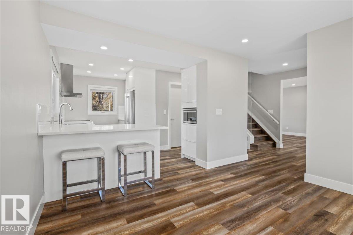 10447 52 ST NW NW, Edmonton — photo 14