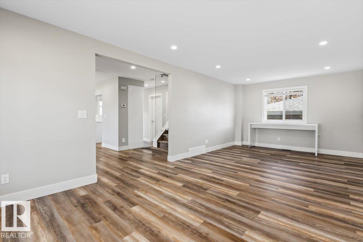 10447 52 ST NW NW, Edmonton — photo 8