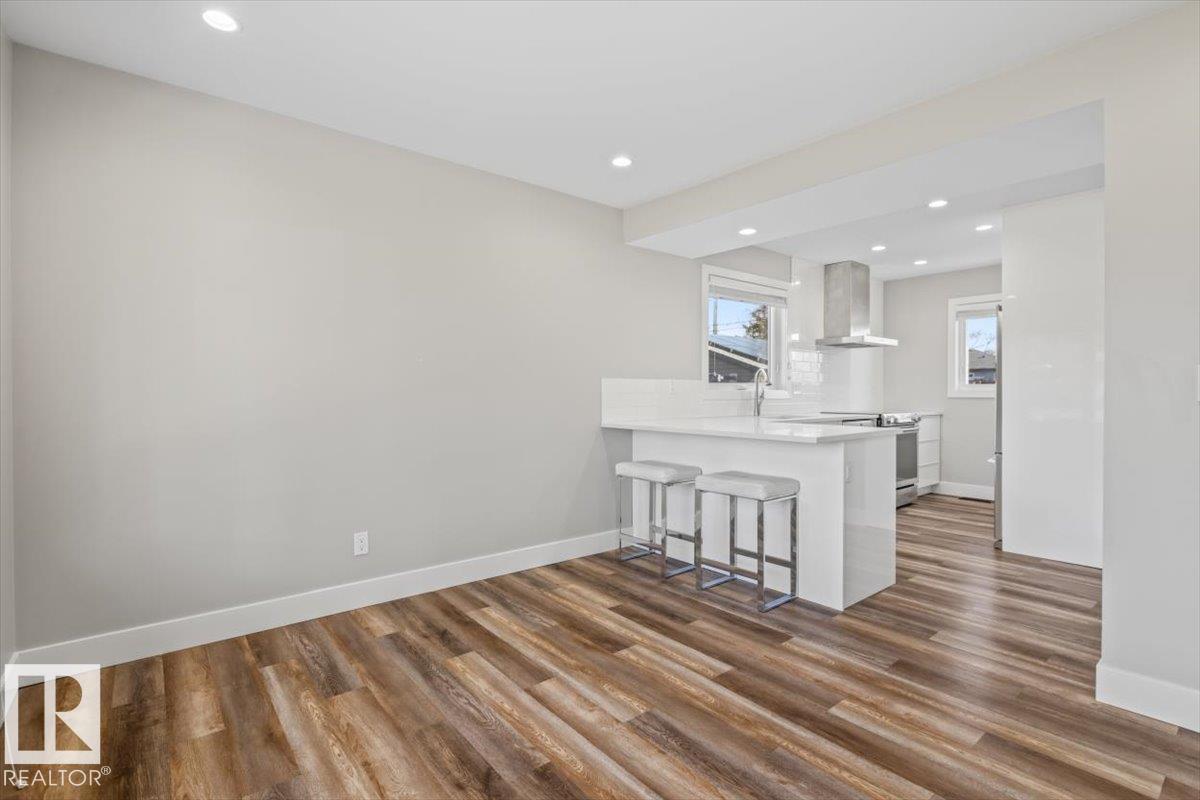 10447 52 ST NW NW, Edmonton — photo 13