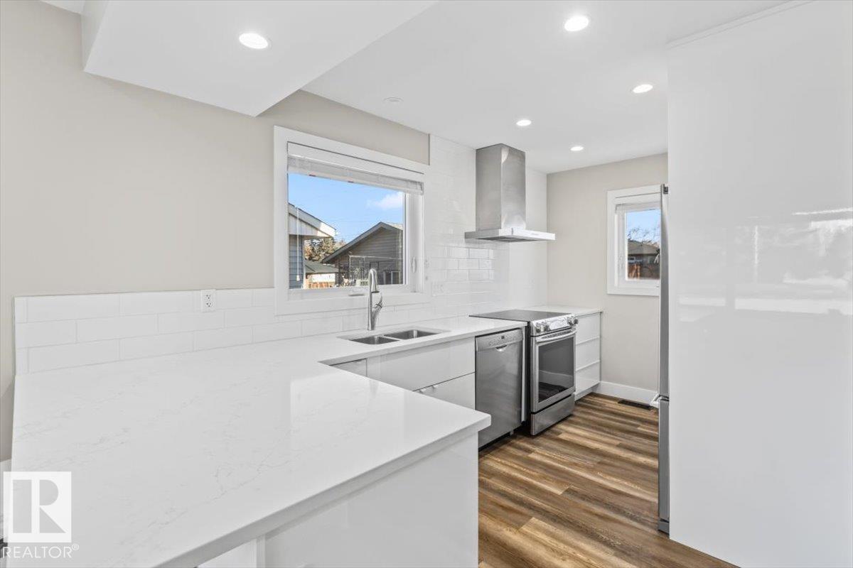 10447 52 ST NW NW, Edmonton — photo 15