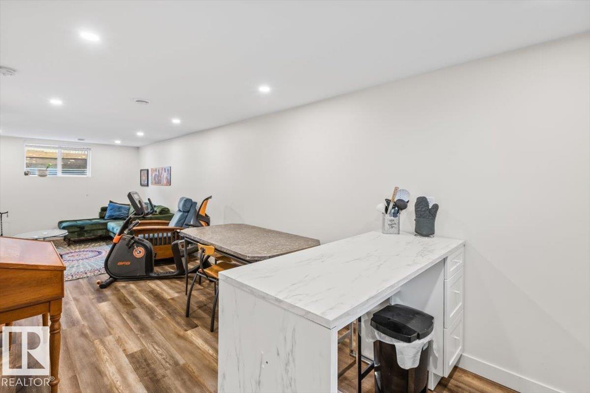 10447 52 ST NW NW, photo 40 of 60