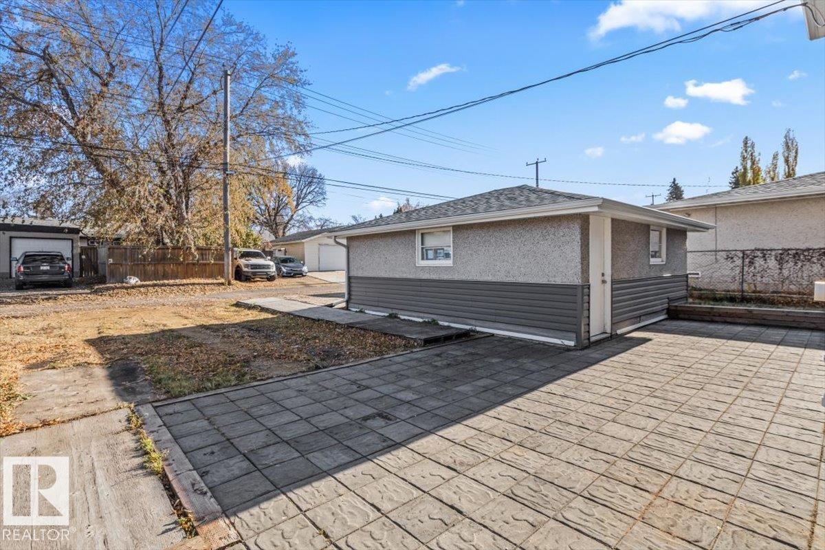 10447 52 ST NW NW, photo 54 of 60