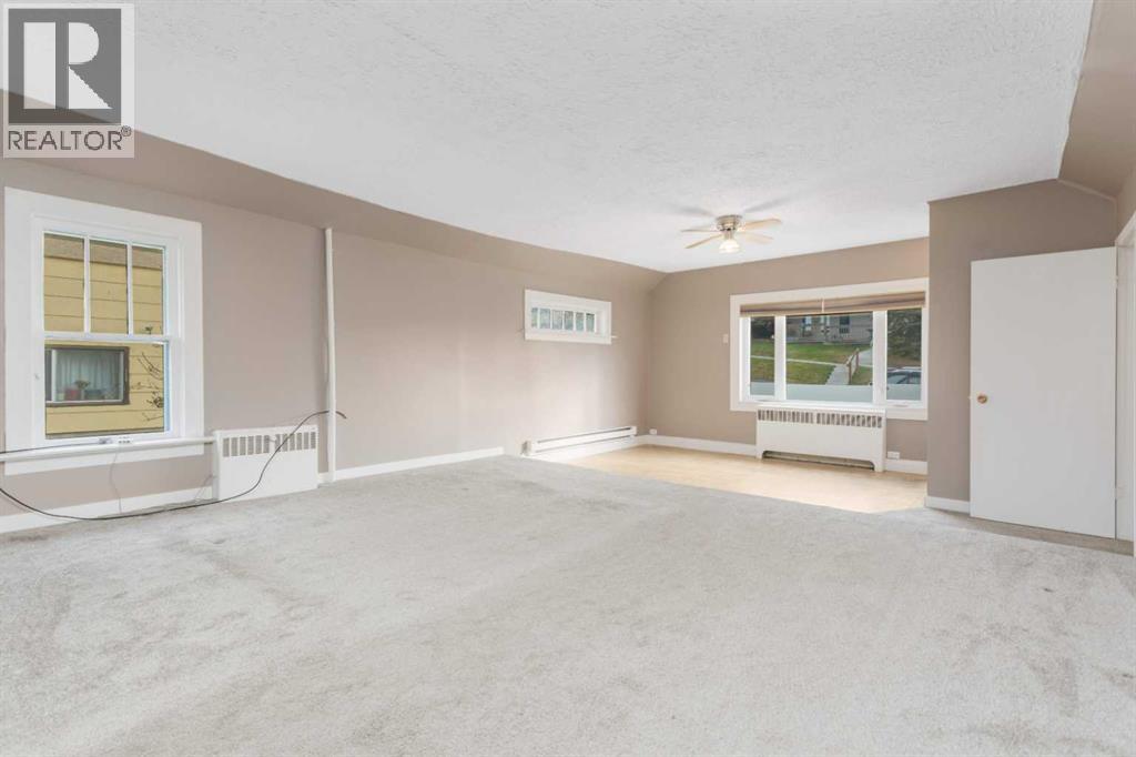 5020 51 Street, photo 5 of 46