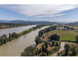 27612 River Road, Abbotsford, BC V4X2H1 Photo 15