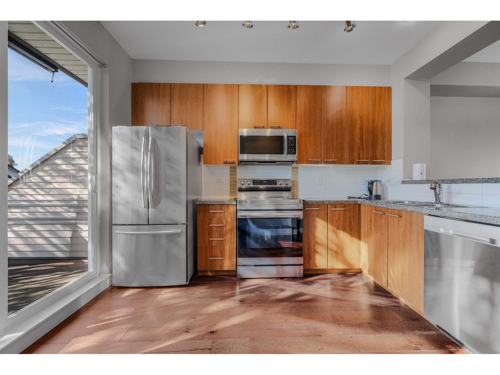 76 7155 189 Street, Surrey
