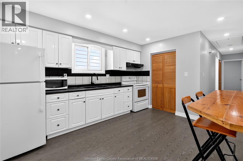 744 MCKAY AVENUE - 9