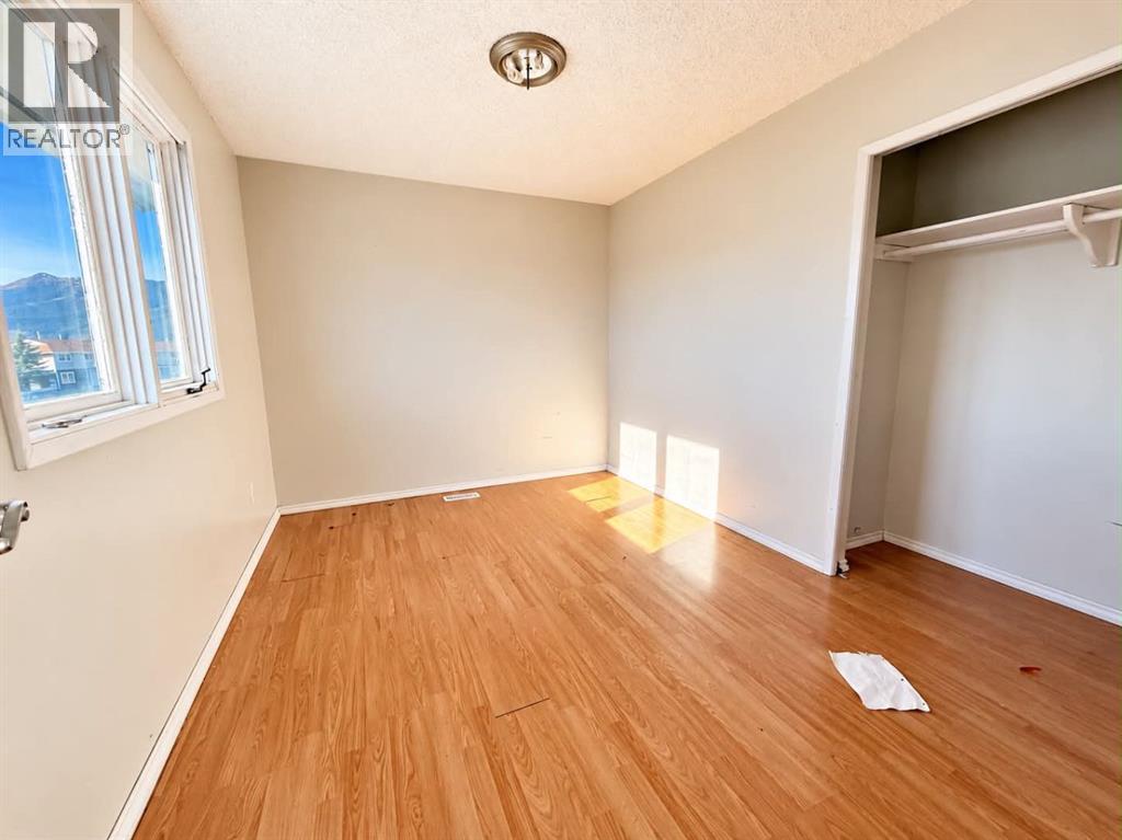 Property photograph 13 for MLS A2355047