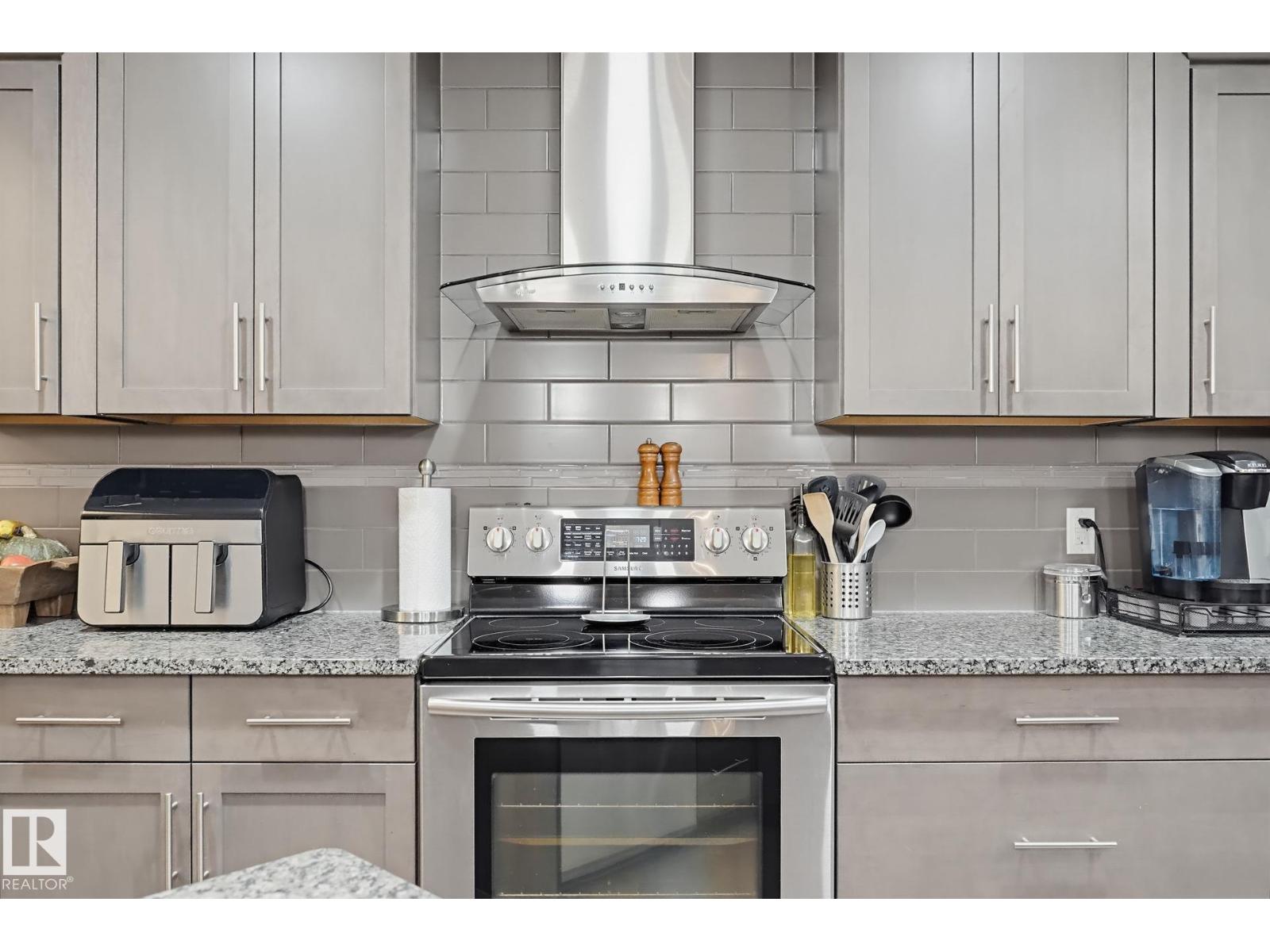 729 175A ST SW, Edmonton — photo 12