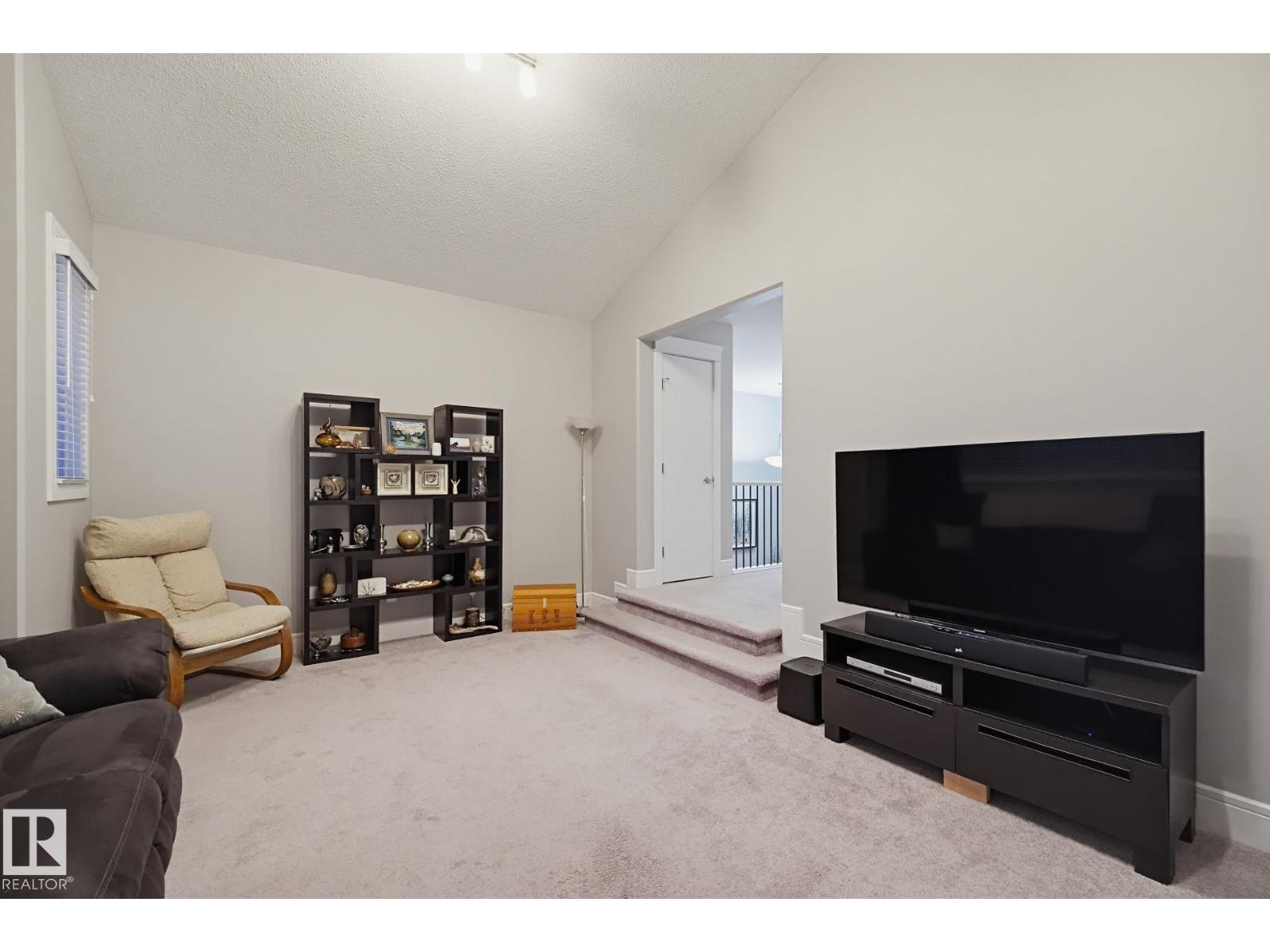 729 175A ST SW, Edmonton — photo 19