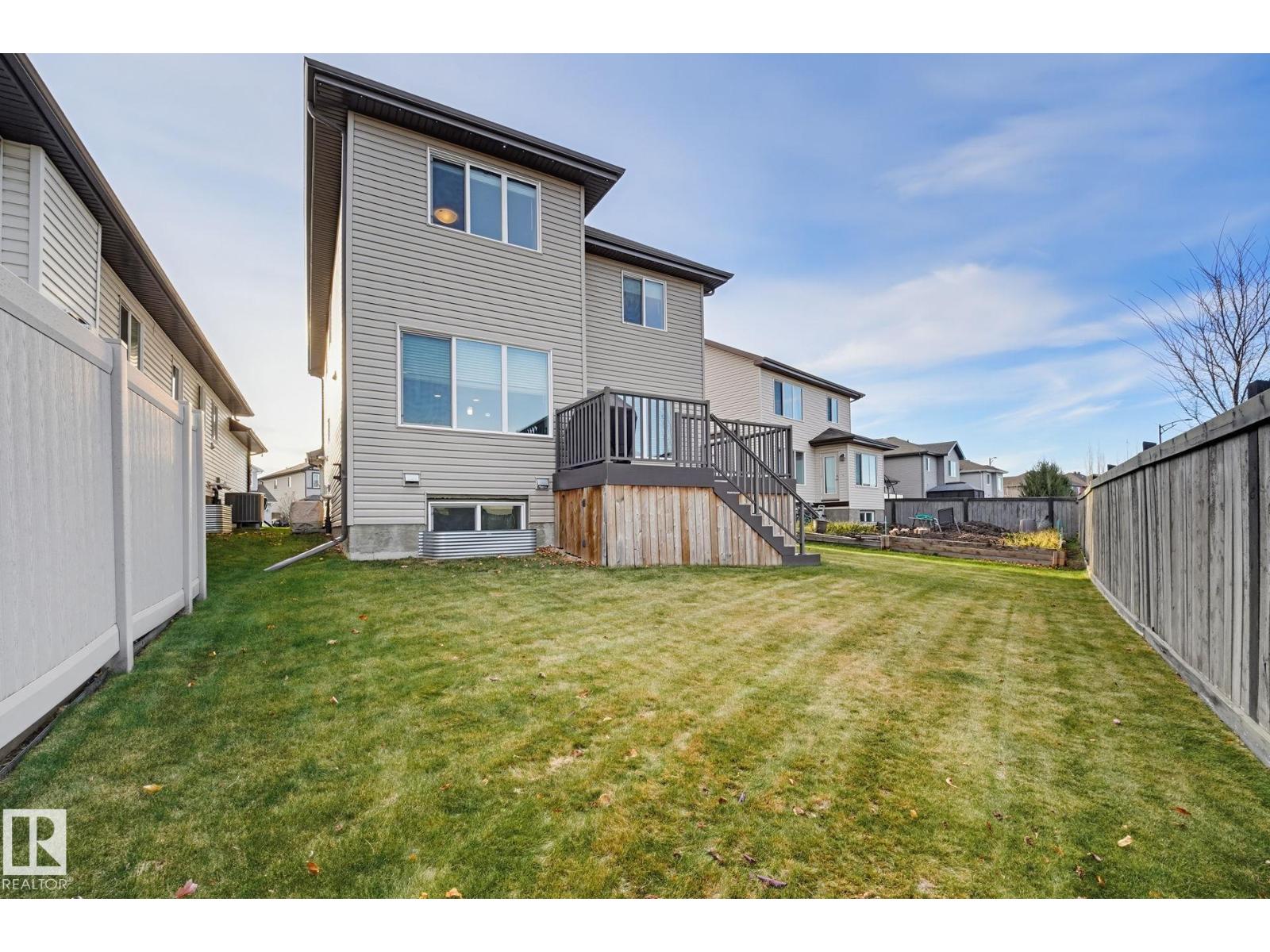 729 175A ST SW, Edmonton — photo 35