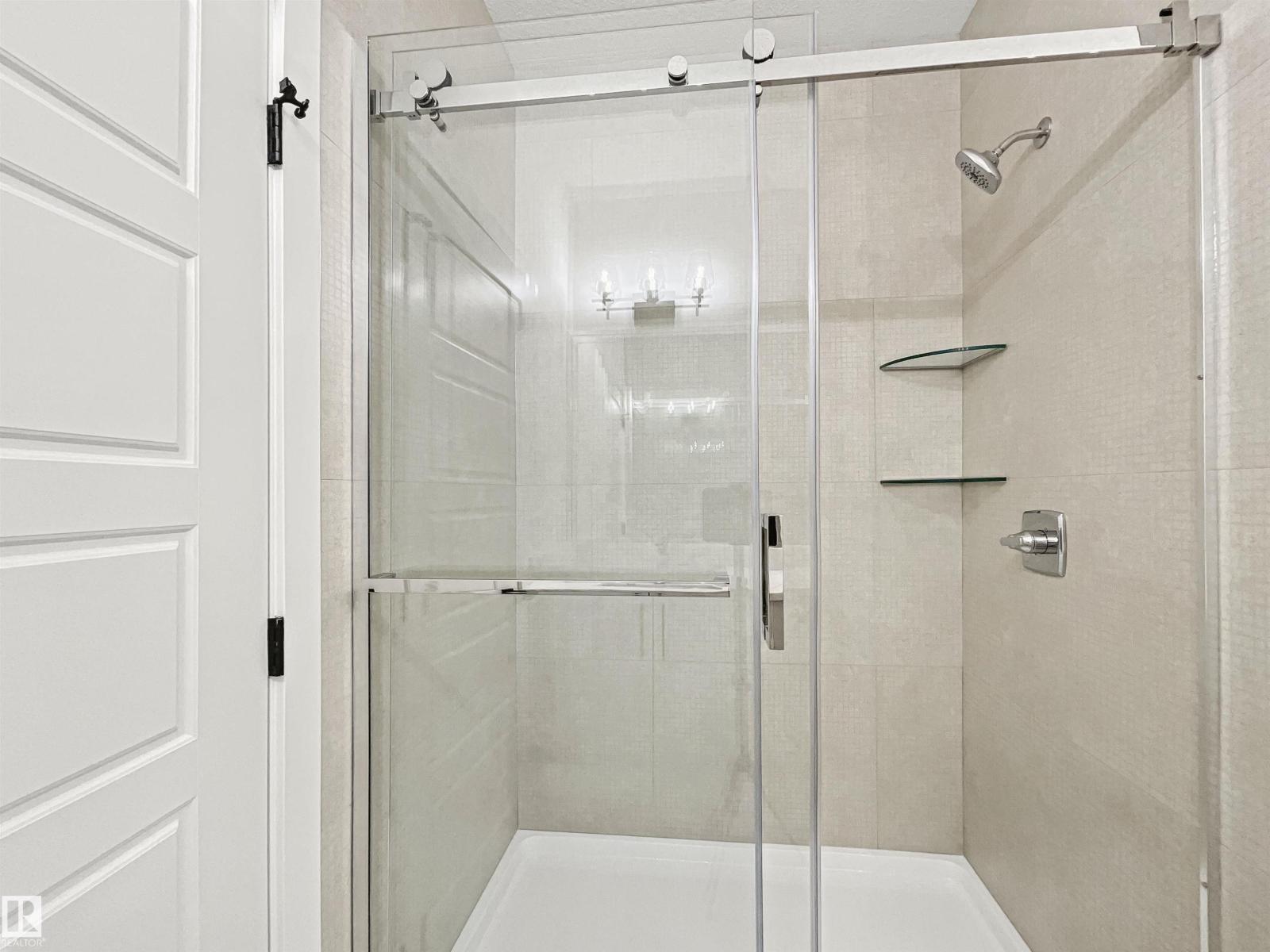 Property photograph 20 for MLS E4514440
