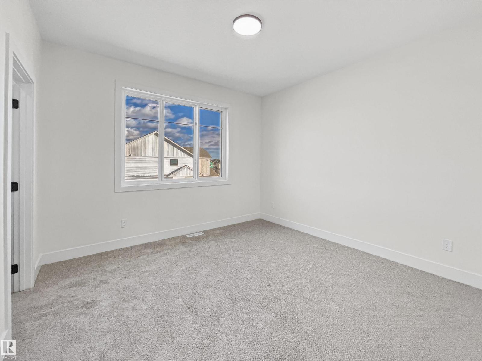 Property photograph 28 for MLS E4514440