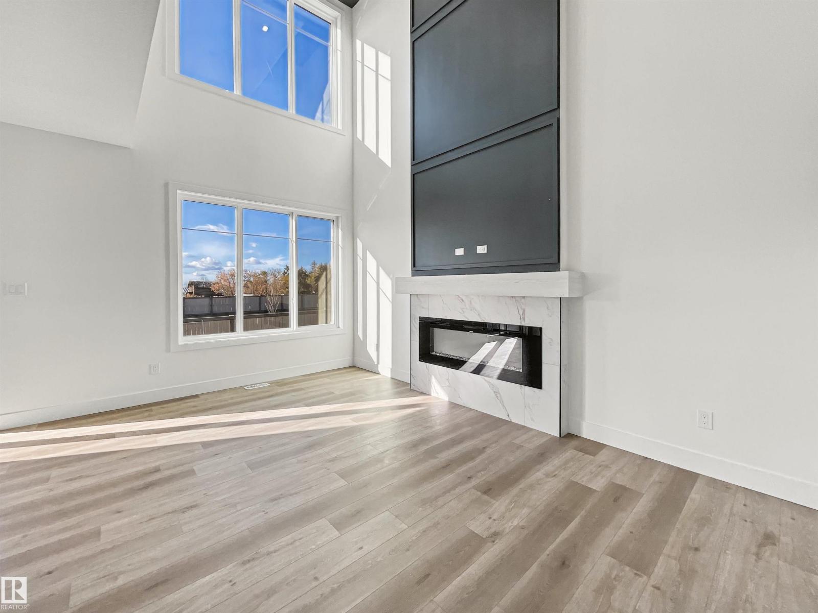 Property photograph 7 for MLS E4514440