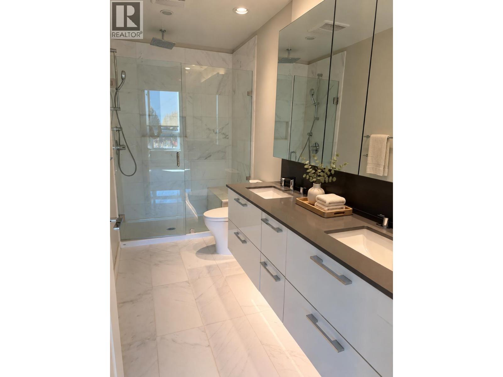 504 5687 Gray Avenue, Vancouver — photo 5