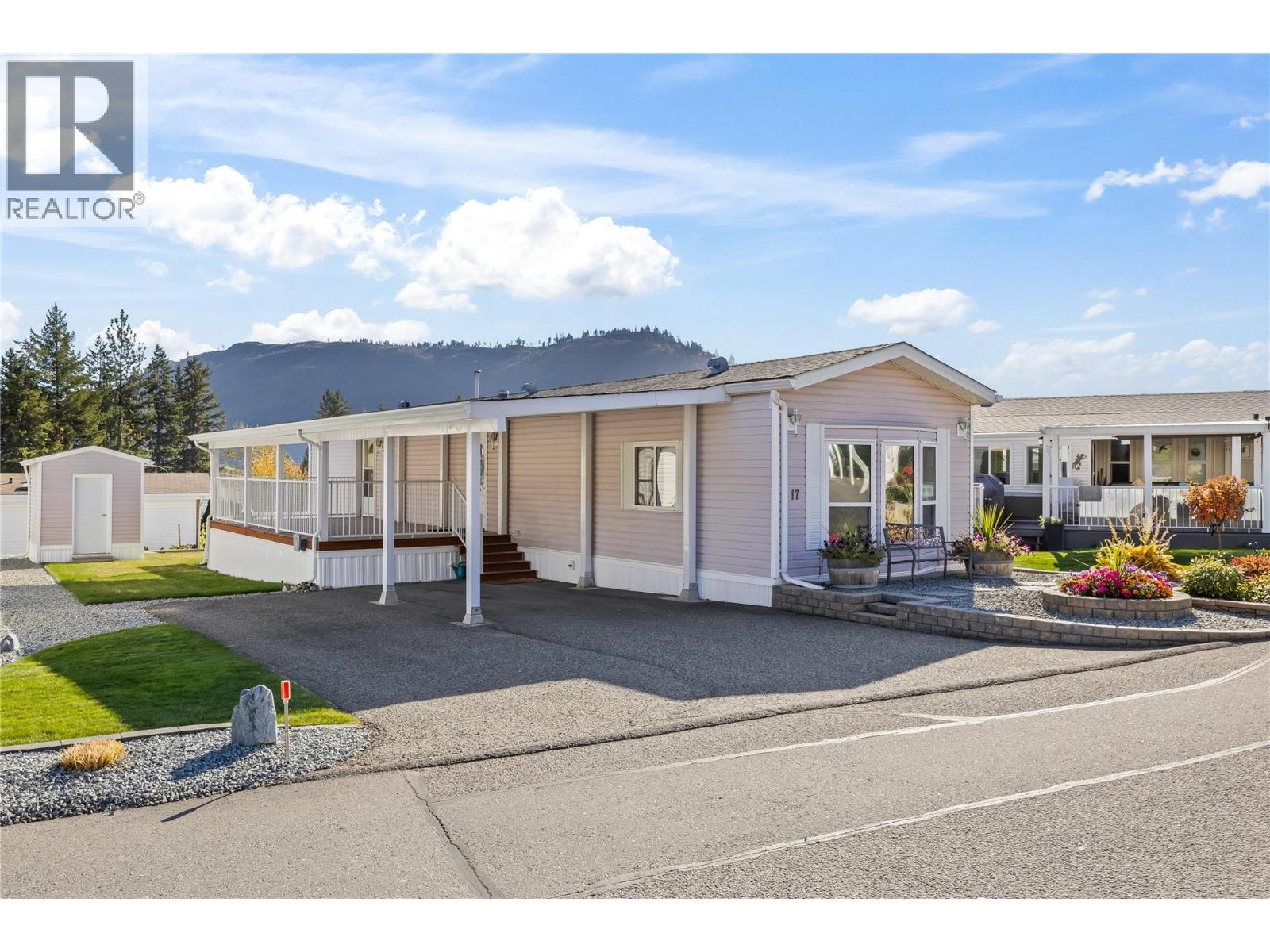 17 1850 Shannon Lake Road, West Kelowna