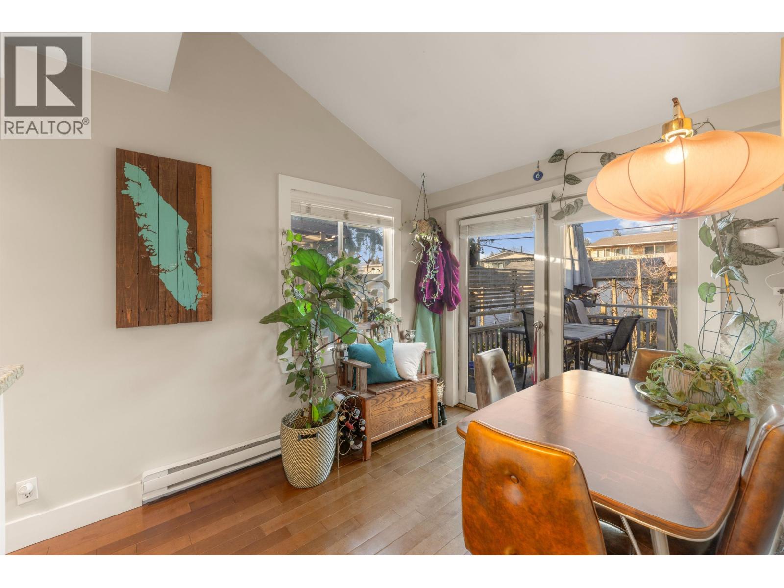 612 E 4th Street, North Vancouver — photo 14
